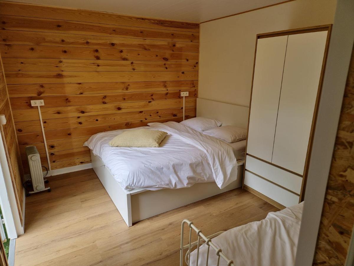 " Casitacuriosa " Chalet Op Camping Met Buitenzwembad Balen Dış mekan fotoğraf